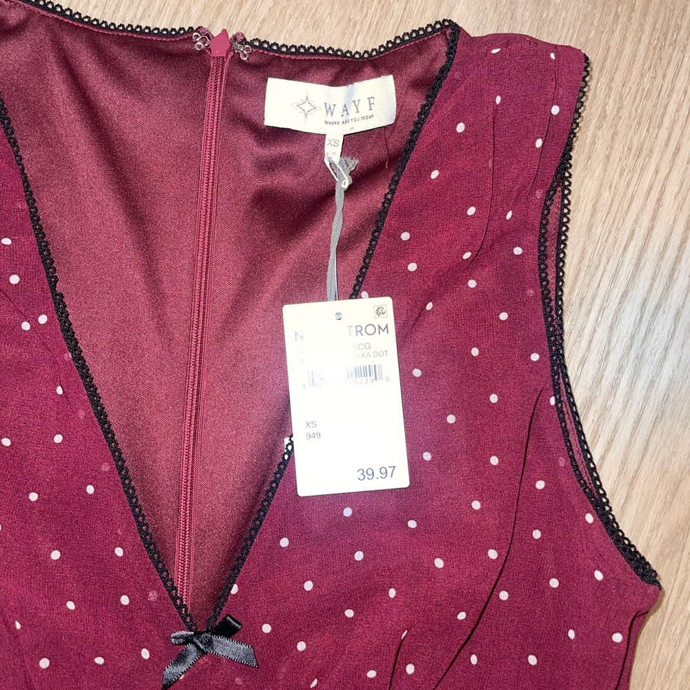Wayf Maroon Polka Dot Dress NWT - Picture 2 of 3